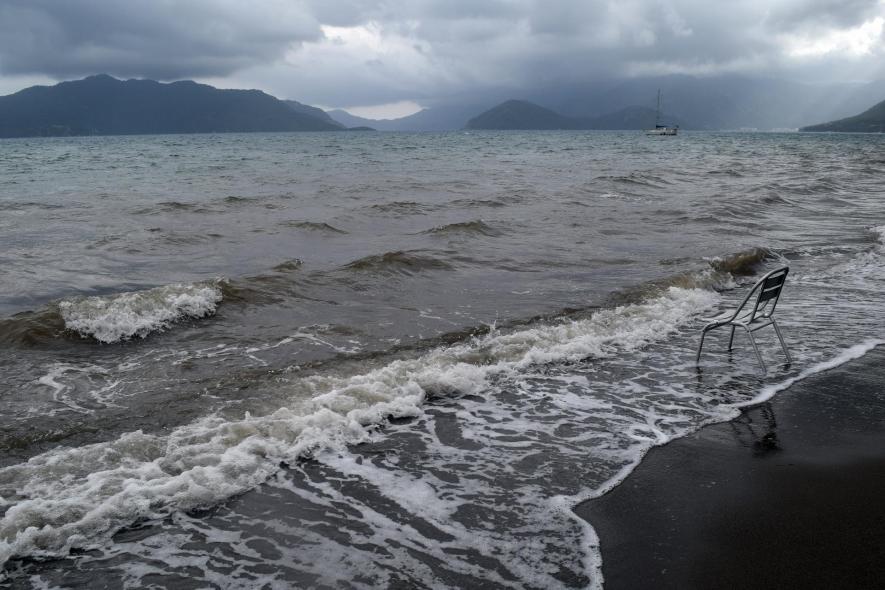 Набережная 