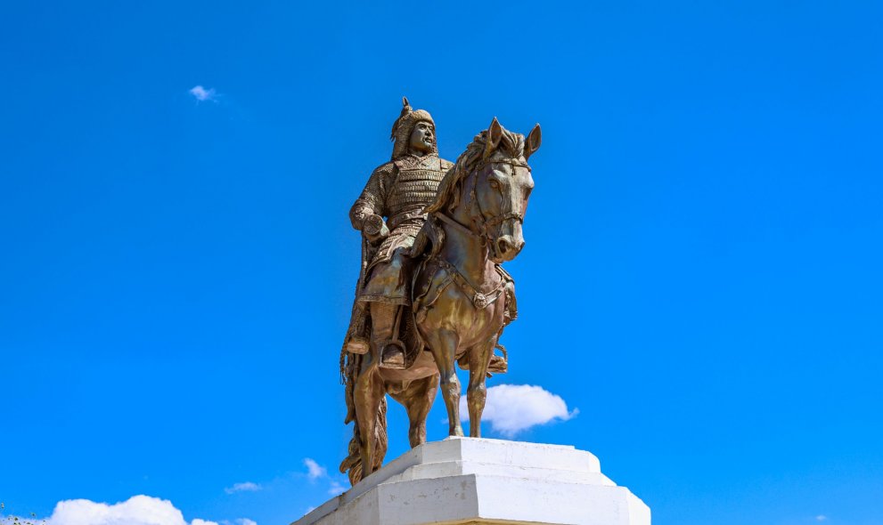 Памятник Убуши Хану